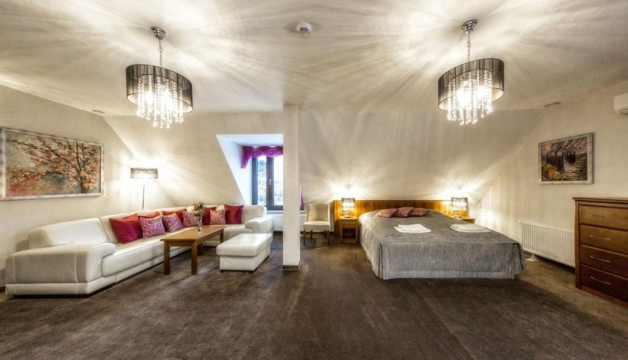 Villa Collis - Bieszczady Olchowiec ภายนอก รูปภาพ
