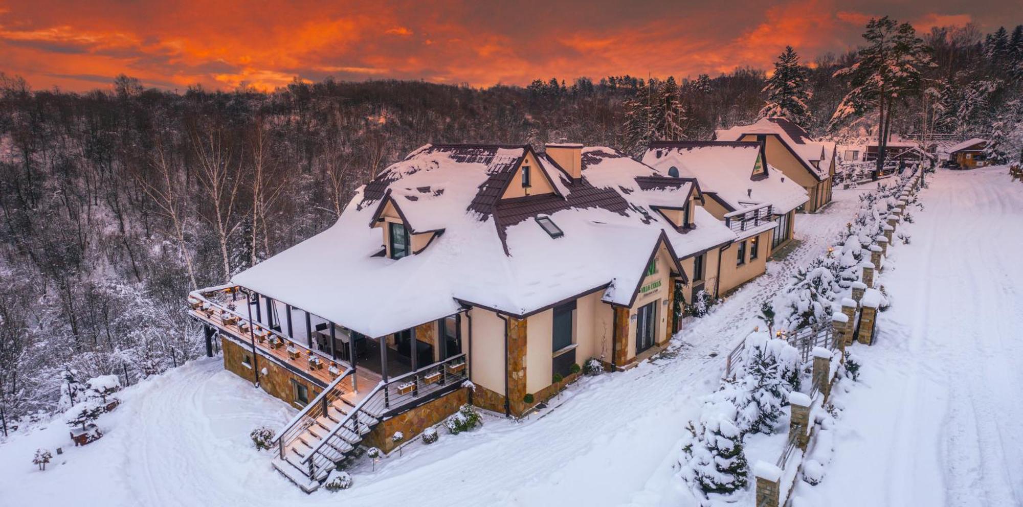 Villa Collis - Bieszczady Olchowiec ภายนอก รูปภาพ