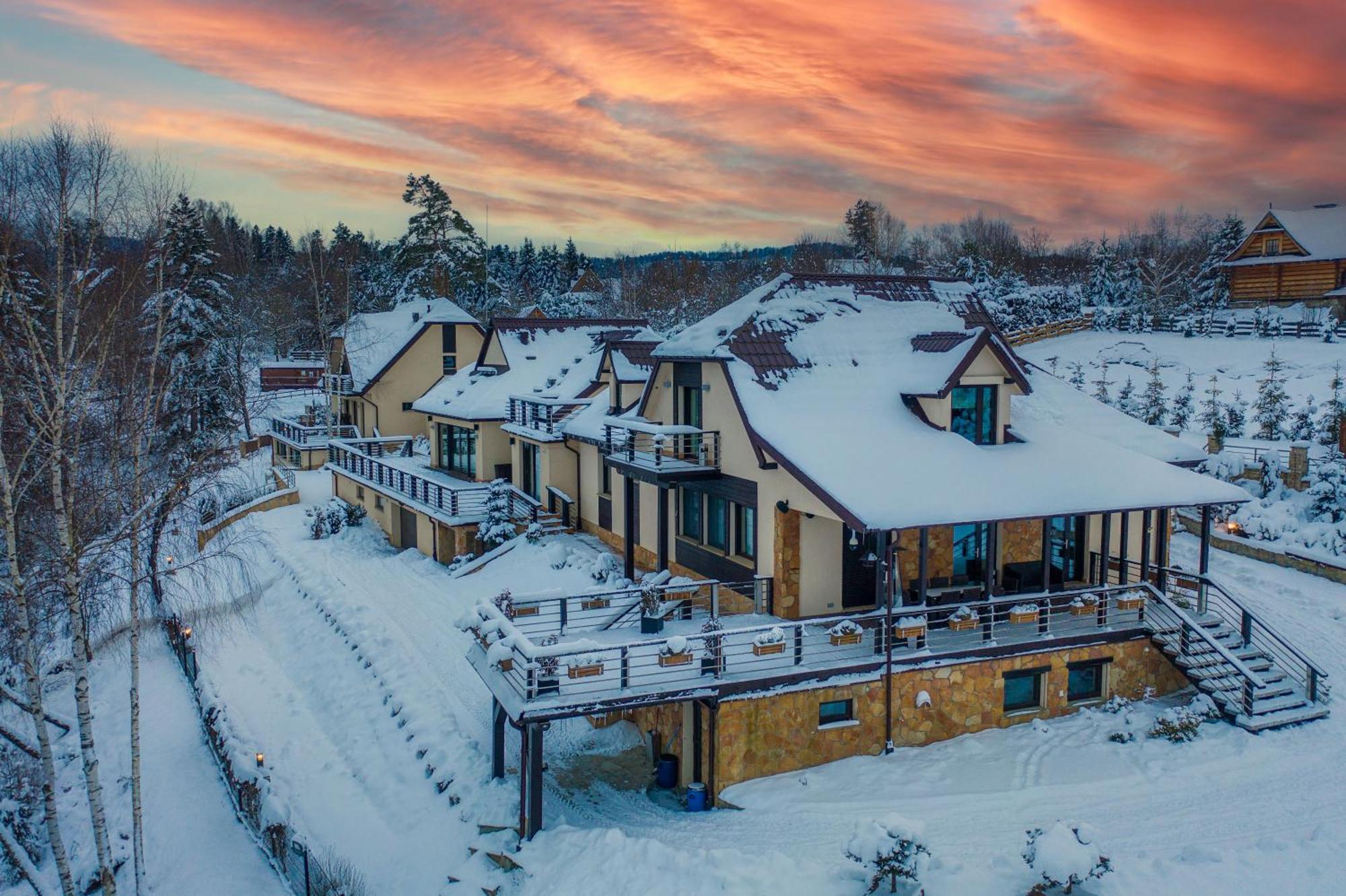 Villa Collis - Bieszczady Olchowiec ภายนอก รูปภาพ